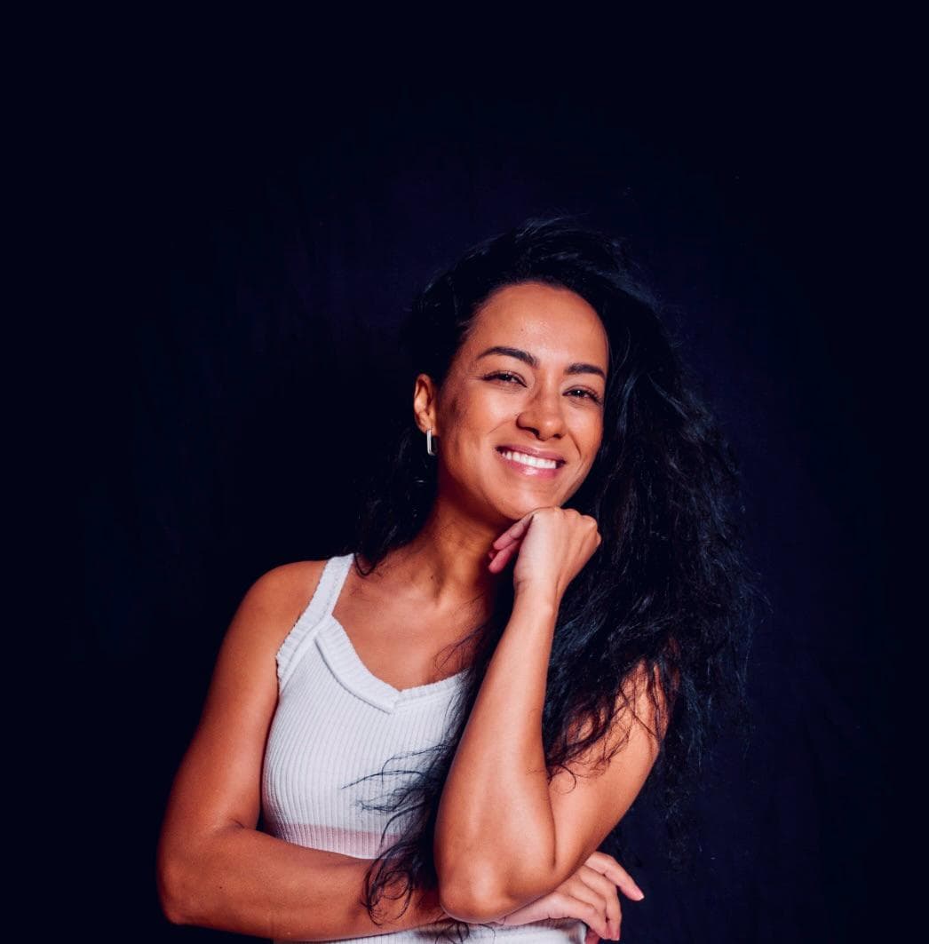 Alline Vitor